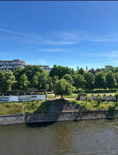 Helle 3-Zimmerwohnung mit Blick ins Grüne direkt am Wasser — photo 1